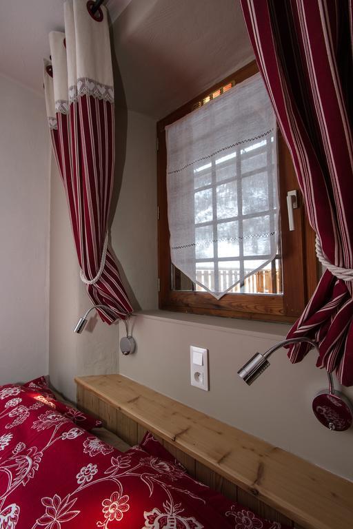 La Baita Du Loup Saint-Vérand Zimmer foto
